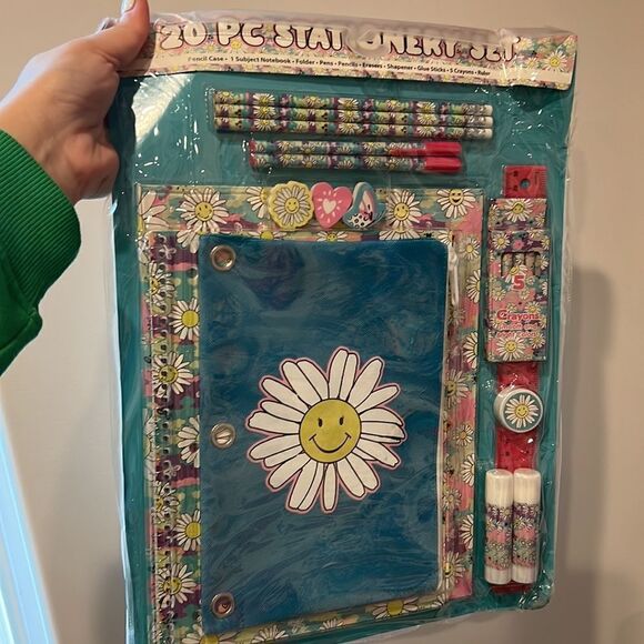 Backpack 🎒 20pc  stationery set - Picture 2 of 12